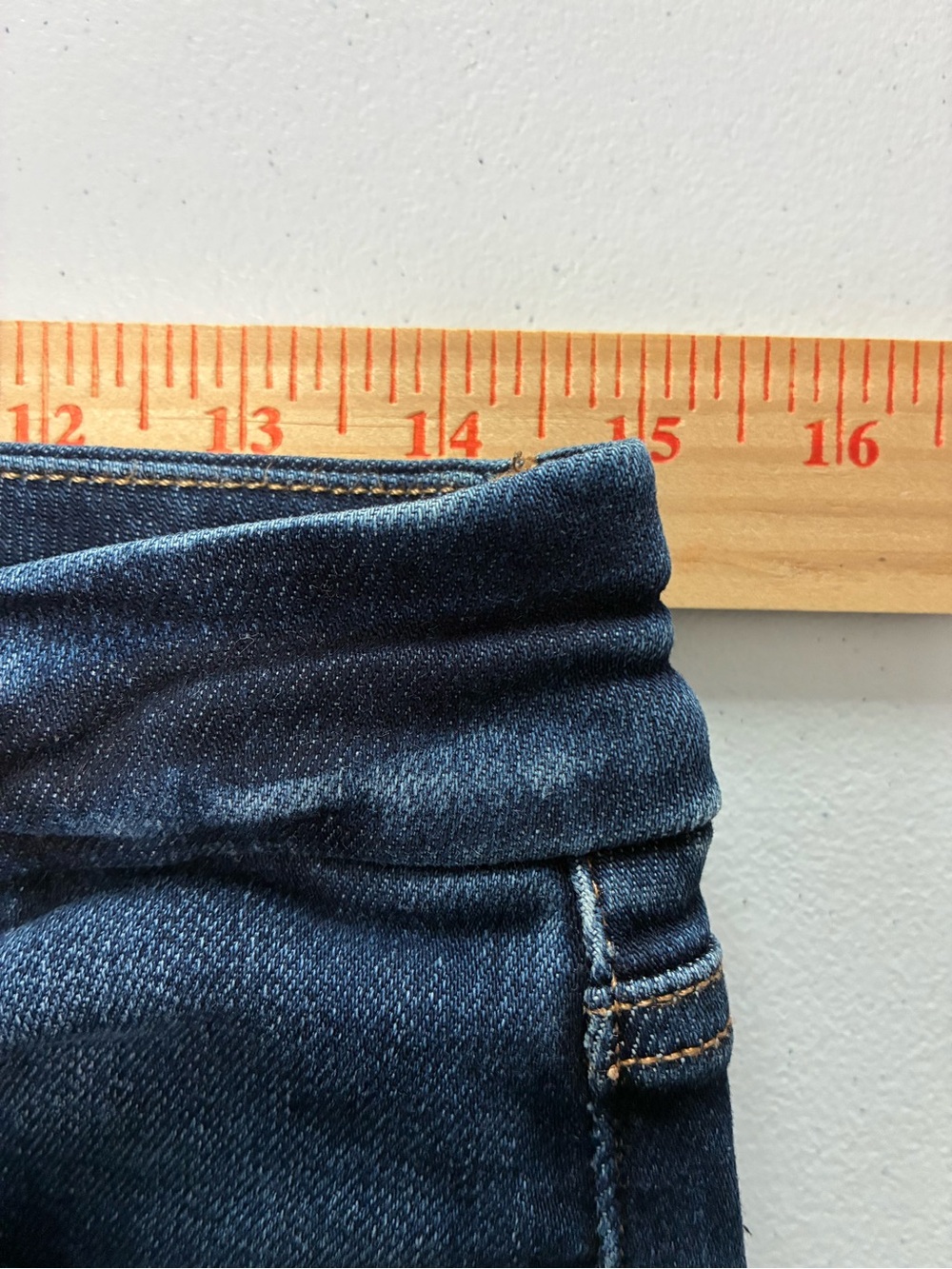 Good American Classic Baby Hem Jeans Size 10/30 - Picture 6 of 8